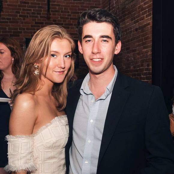 Meet your Posher, Linden - Picture 1 of 1